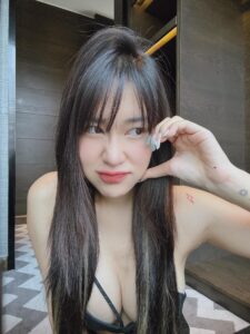 เปิดวาร์ปสาวสวยนุ่นลลดา