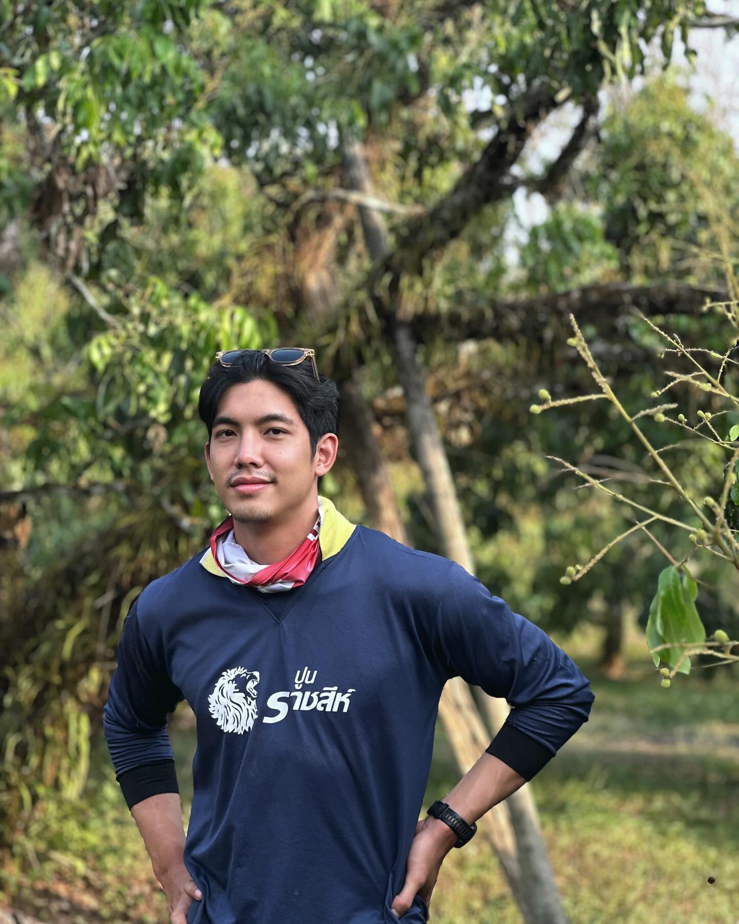 เปิดวาร์ปหนุ่มหล่อ น้องต้นกล้า 5
