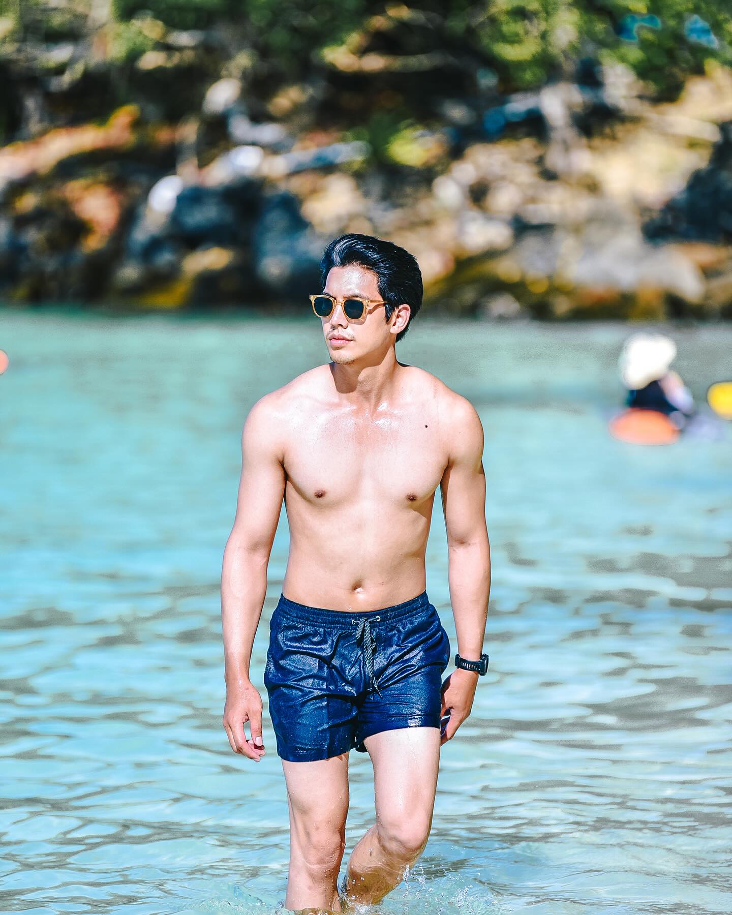 เปิดวาร์ปหนุ่มหล่อ น้องต้นกล้า 9