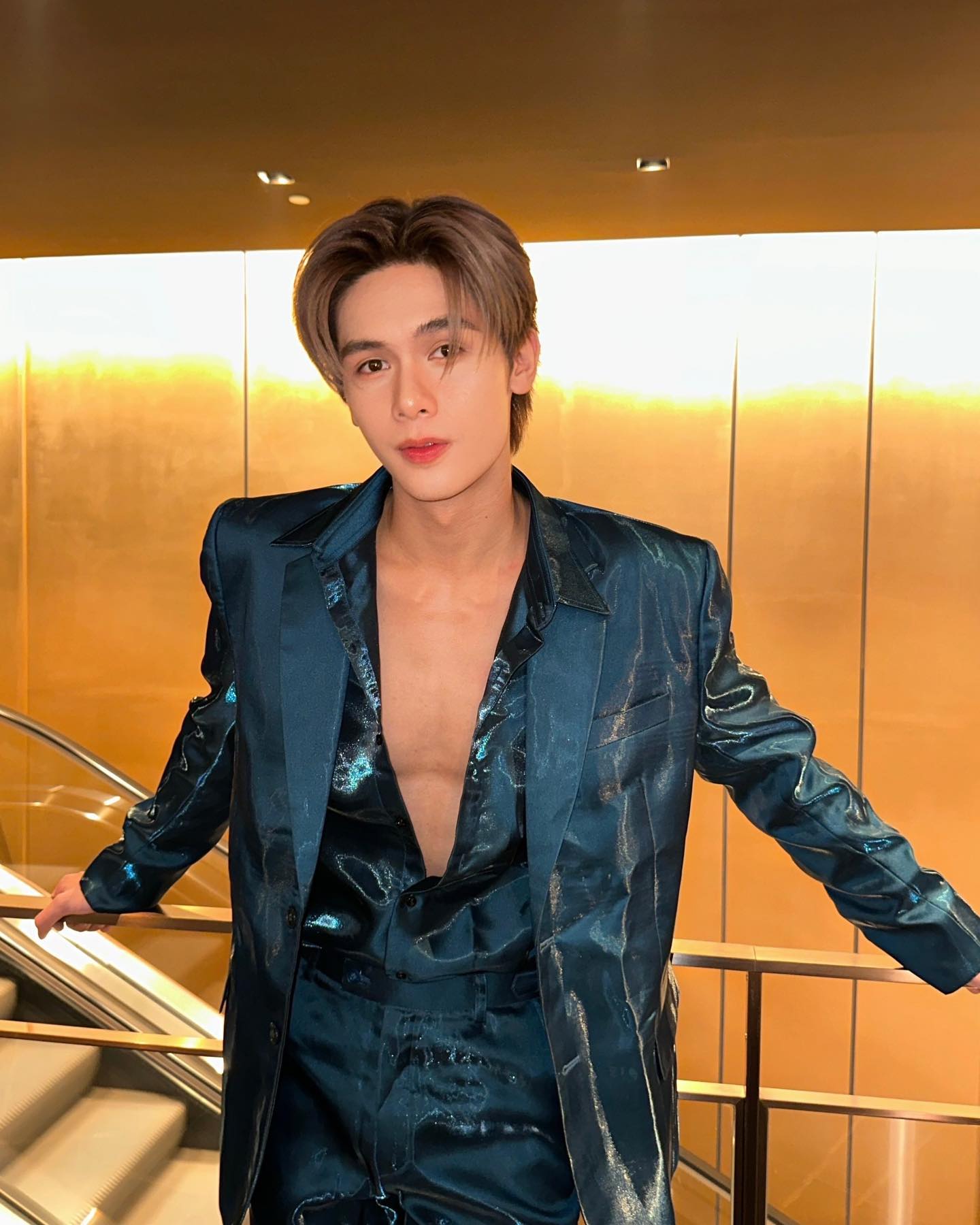 เปิดวาร์ปหนุ่มหล่อ น้องบอส 2