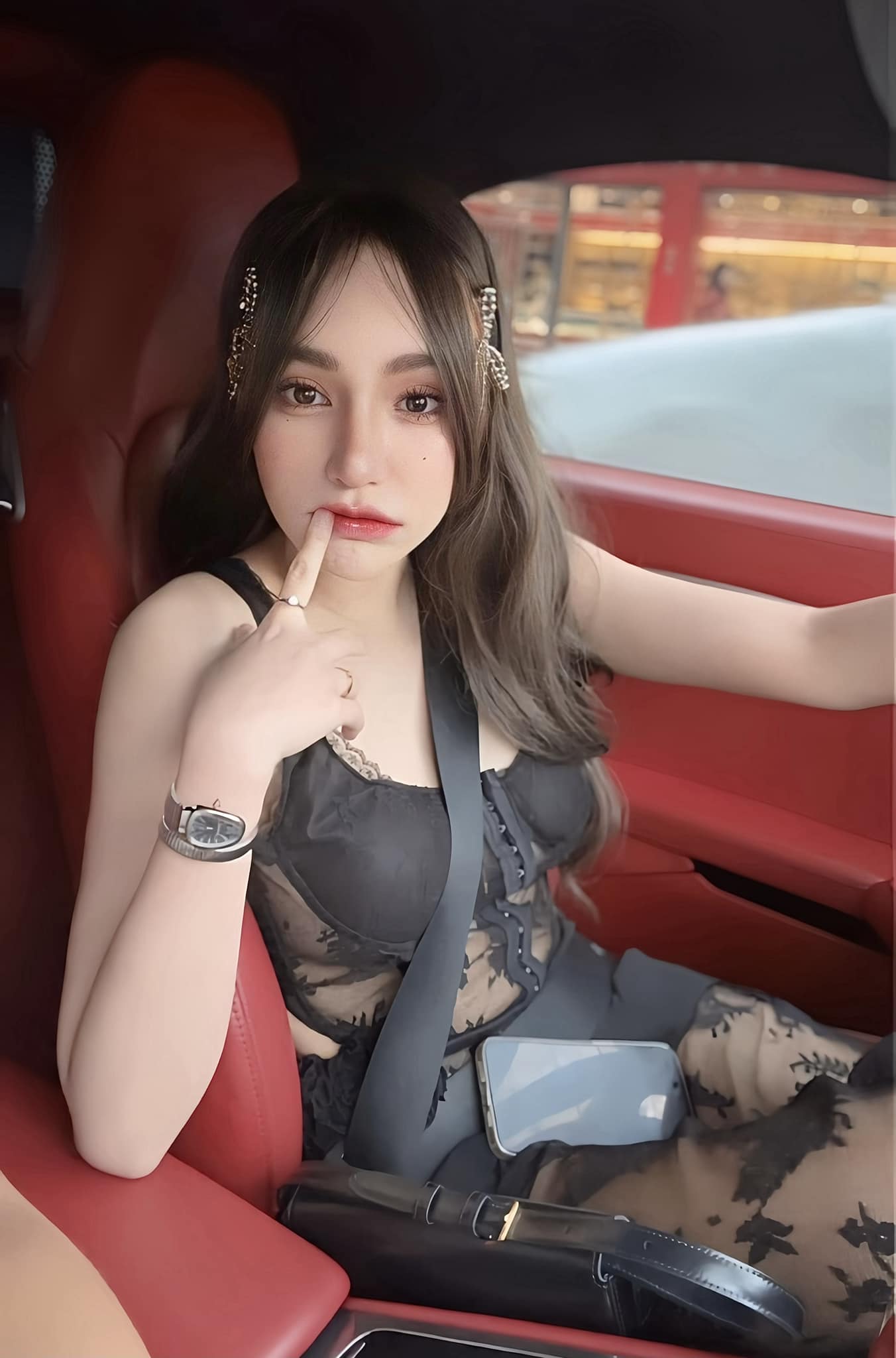 เปิดวาร์ปสาวสวย นิวนิว เอวเด้ง 10