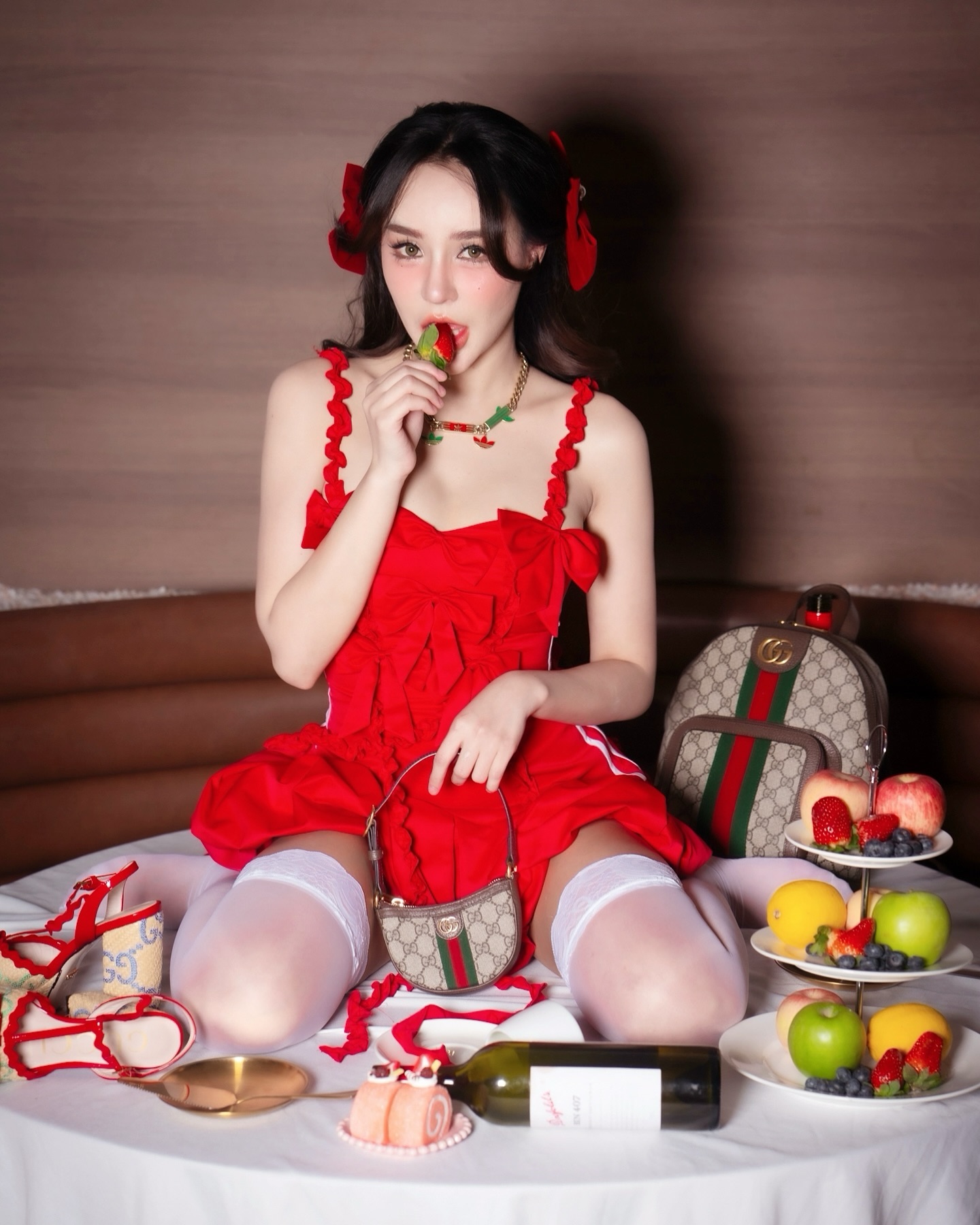 เปิดวาร์ปสาวสวย นิวนิว เอวเด้ง 16