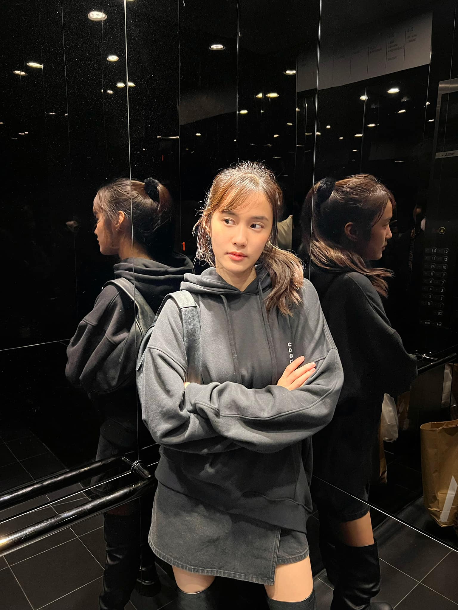 เปิดวาร์ปสาวสวย เก๋ไก๋ สไลเดอร์ 16