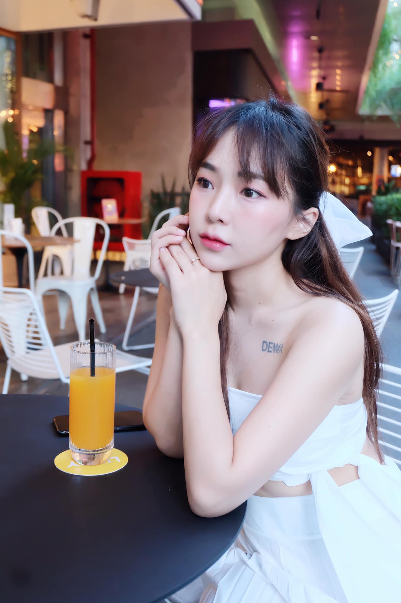 เปิดวาร์ปสาวสวย เอมมี่ สุนันทา 5