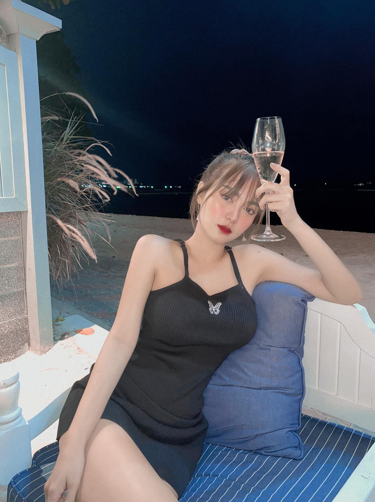 เปิดวาร์ปสาวสวย เอื้อย พรสวรรค์ 10