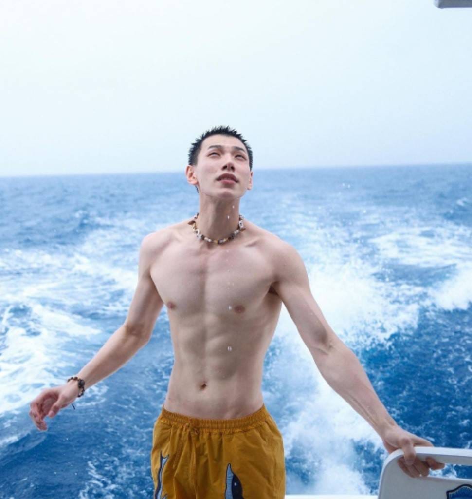 เปิดวาร์ปหนุ่มหล่อ น้องต้าห์อู๋ 2