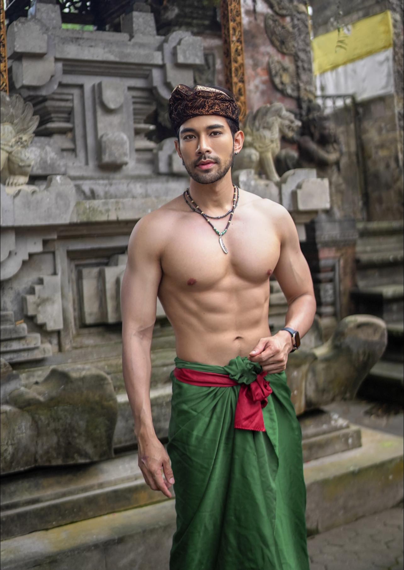 เปิดวาร์ปหนุ่มหล่อ น้องบุ๊ค 4