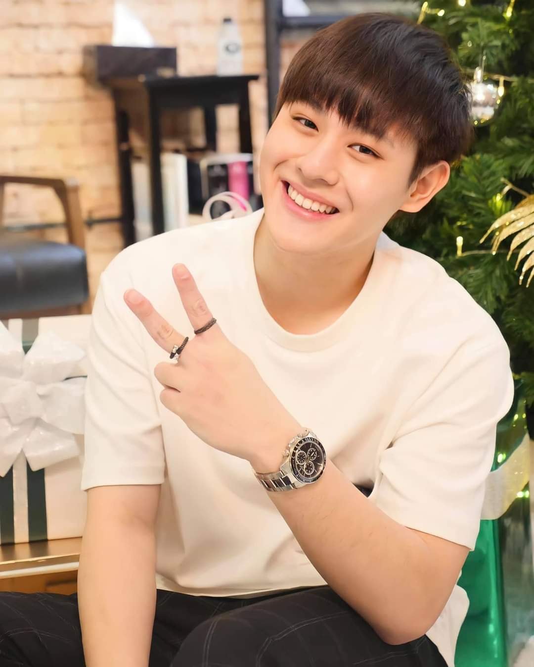 เปิดวาร์ปหนุ่มหล่อ น้องปลื้ม 4